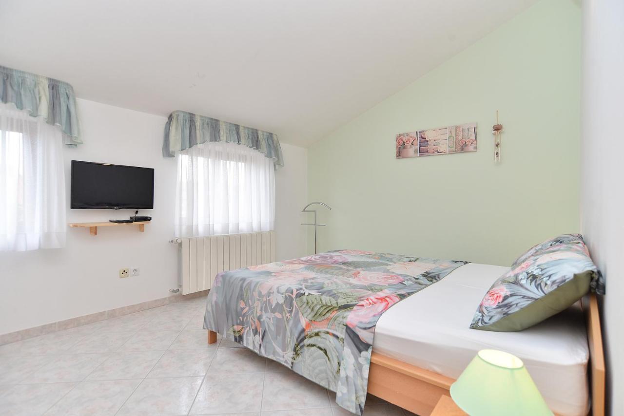פאז'אנה Apartments Mira 1293 מראה חיצוני תמונה