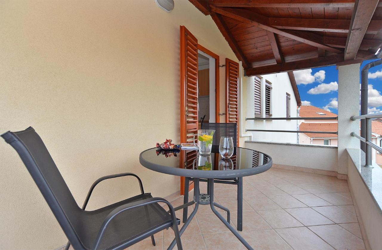 פאז'אנה Apartments Mira 1293 מראה חיצוני תמונה