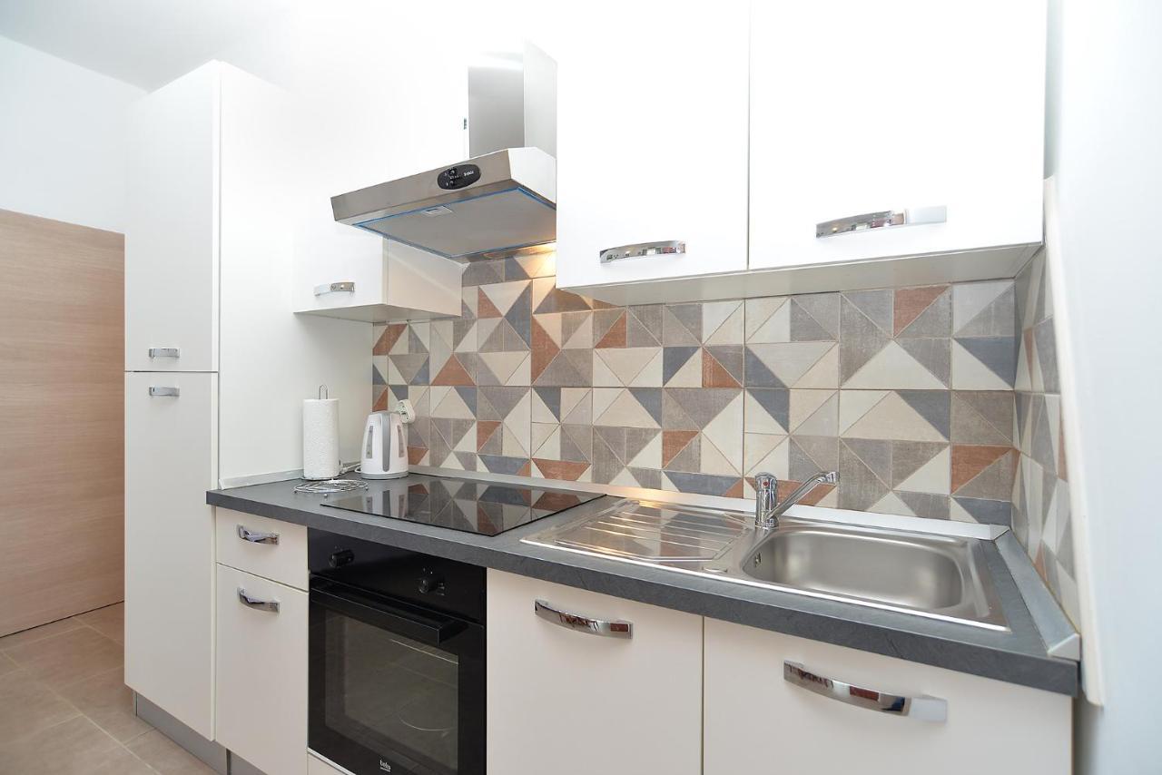 פאז'אנה Apartments Mira 1293 מראה חיצוני תמונה