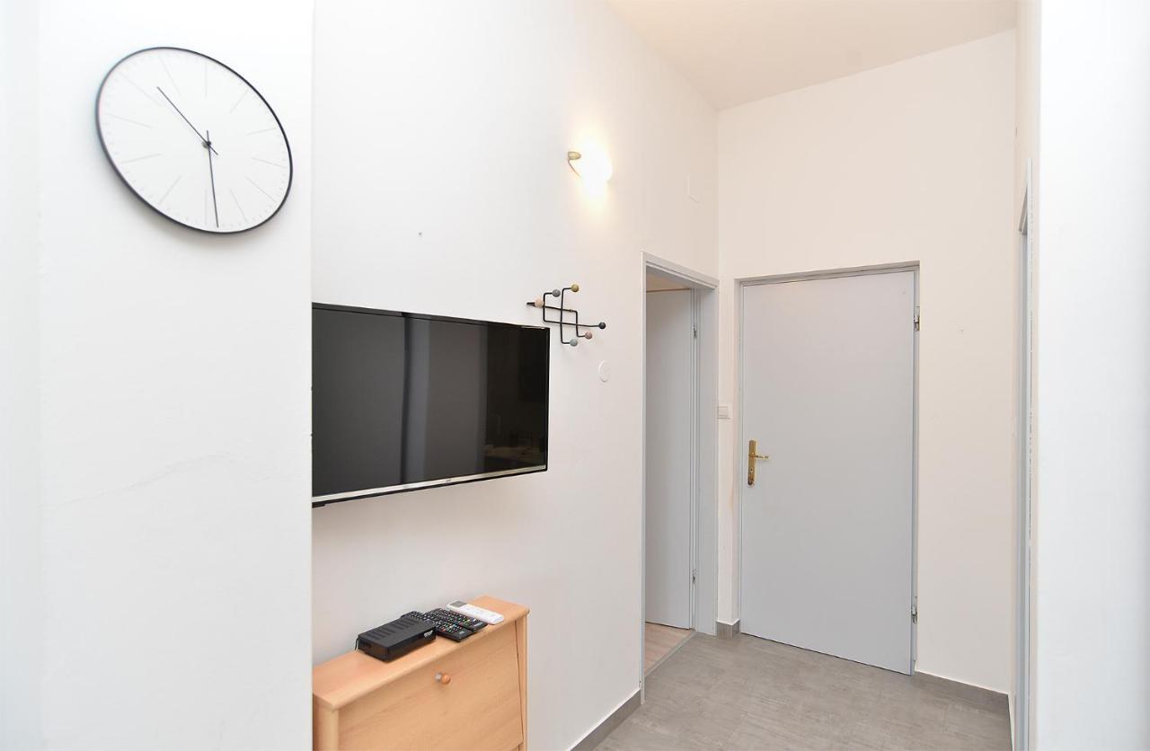 פאז'אנה Apartments Mira 1293 מראה חיצוני תמונה
