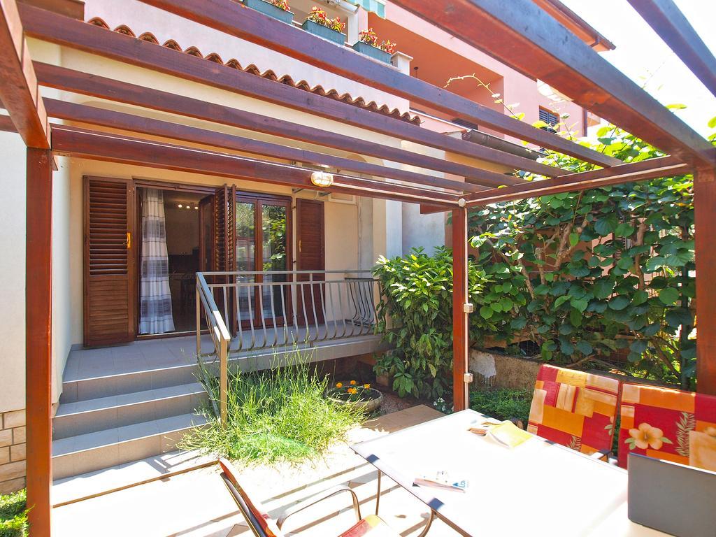 פאז'אנה Apartments Mira 1293 מראה חיצוני תמונה