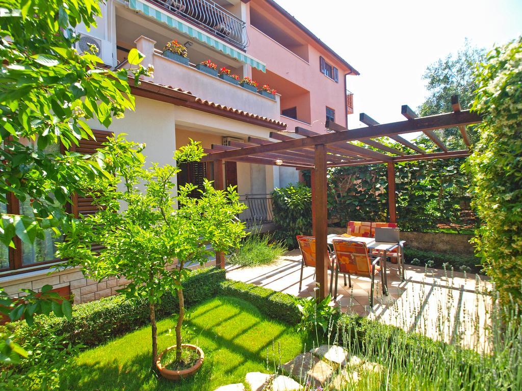 פאז'אנה Apartments Mira 1293 מראה חיצוני תמונה