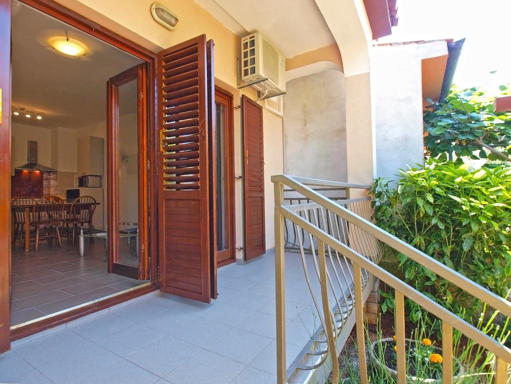 פאז'אנה Apartments Mira 1293 מראה חיצוני תמונה