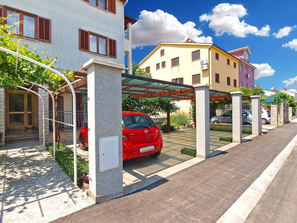 פאז'אנה Apartments Mira 1293 מראה חיצוני תמונה