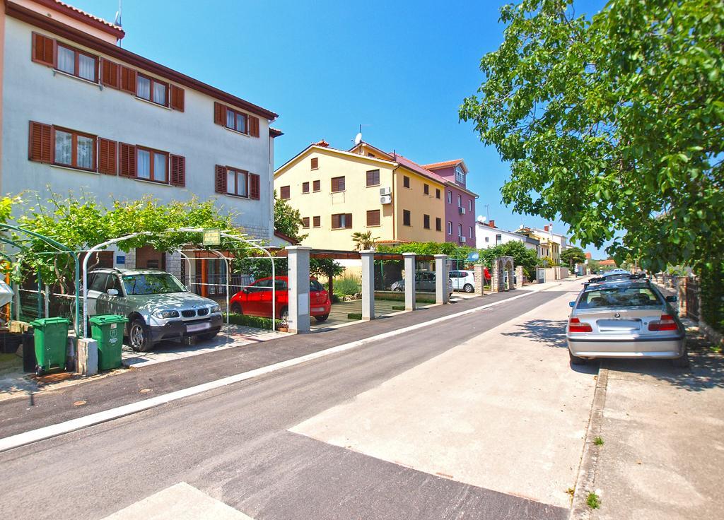 פאז'אנה Apartments Mira 1293 מראה חיצוני תמונה